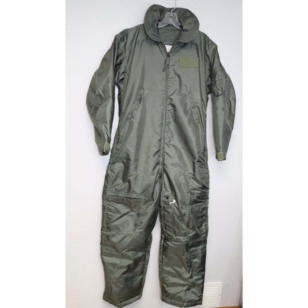 Military Coveralls Flyer's Cwu-64/P Insulated Aramid Cold Weather Green Sz 44r